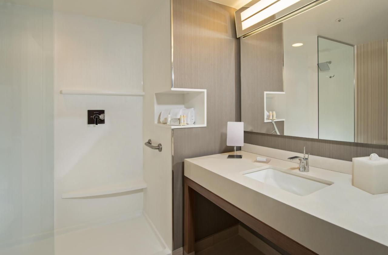 Courtyard By Marriott Oxford Exterior foto
